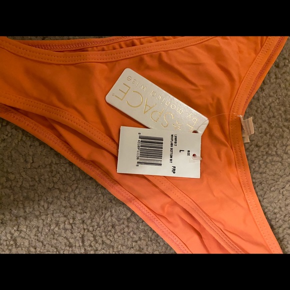 L SPACE bikini - Picture 6 of 6